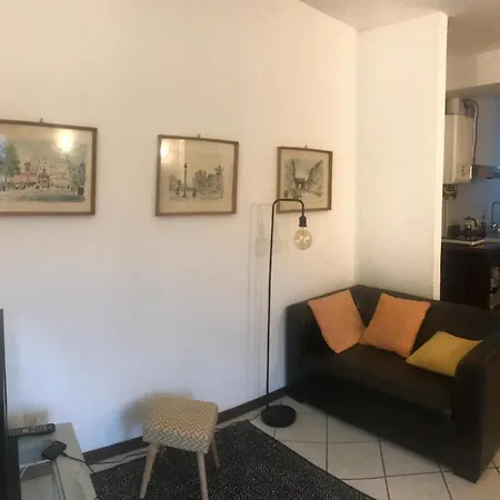 Daire Myroom Station Flat *
