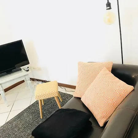 Daire Myroom Station Flat
